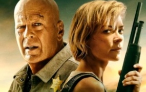 犯罪电影《死里逃生》解说文案 鉴赏影评 观后感【含链接】