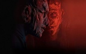 恐怖电影《今夜林中无人入睡2》解说文案