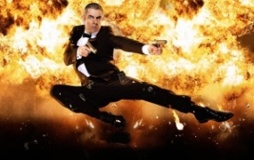 喜剧电影《憨豆特工2》解说文案