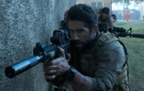 动作电影《一线生机》解说文案